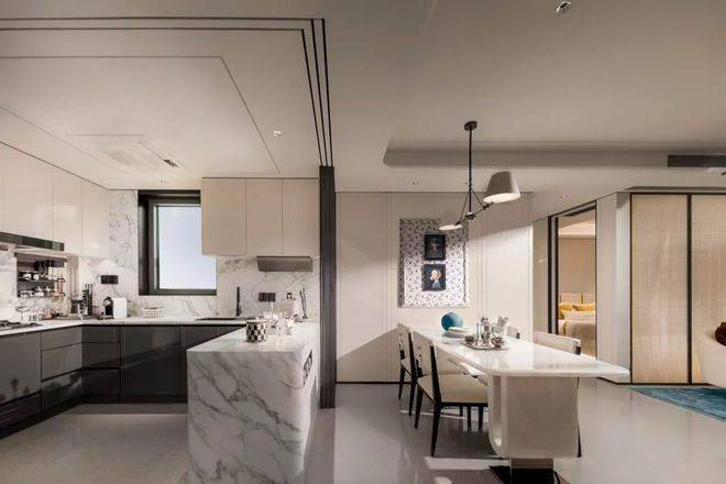 心电话→楼盘百科→首页网站→楼盘百科→首页网站→处24小时热线电话PG麻将胡了试玩华润外滩瑞府售楼处电线上海黄浦华润外滩瑞府售楼中(图24)